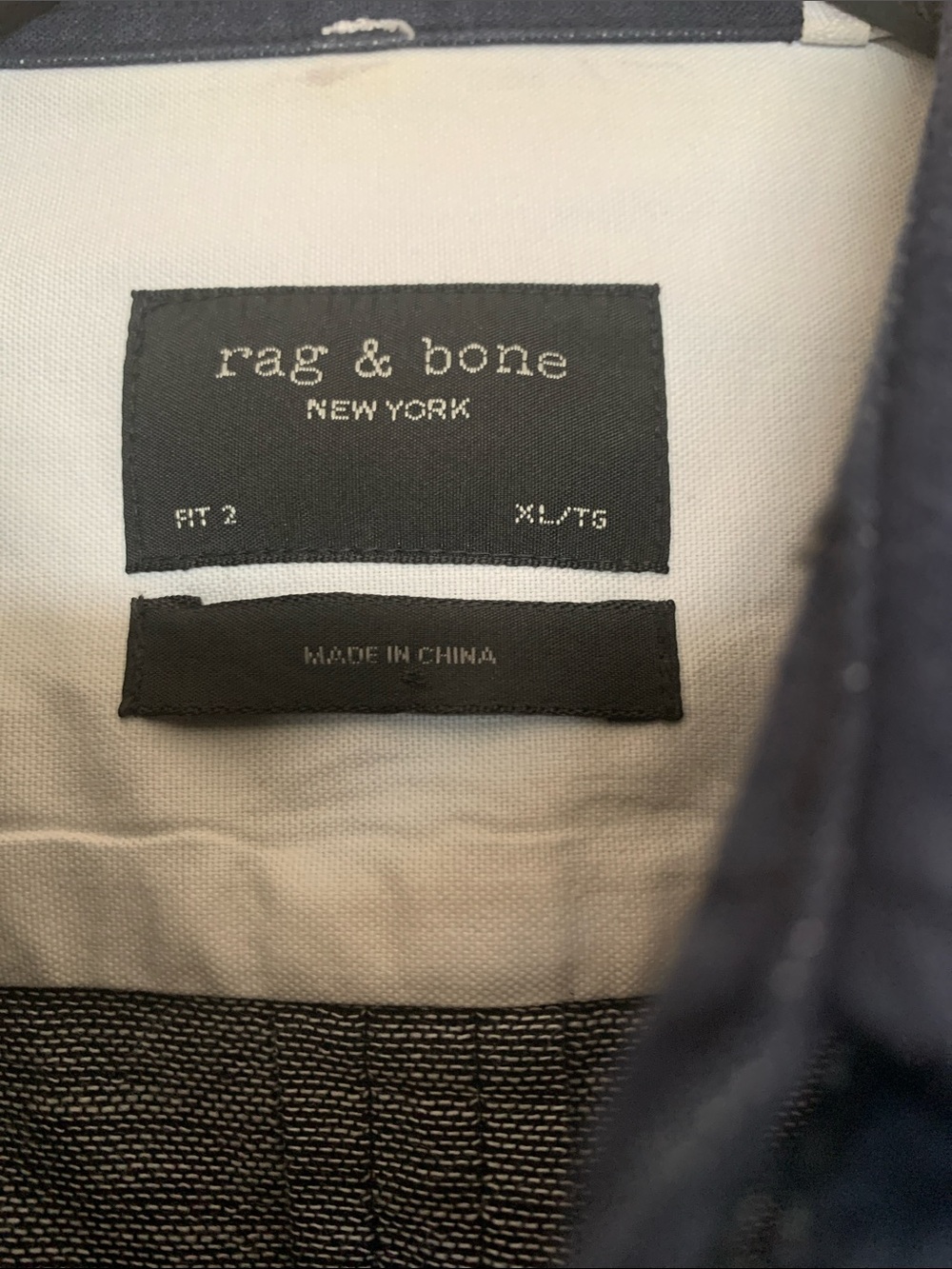 Rag & Bone 100% Cotton Dark Navy Button-Down sz XL Quiet Luxury Preppy classic - Picture 2 of 8